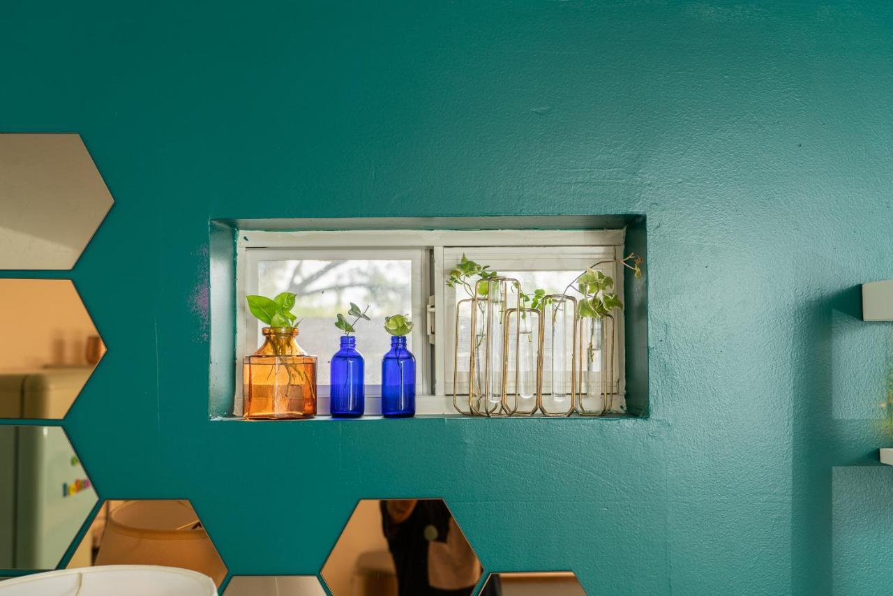 Artsy, Private Gem Near Iconic South Congress Apartment Austin Luaran gambar